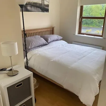 Beautiful 3 Bedroom House In Village County Sligo Prázdninový dům
